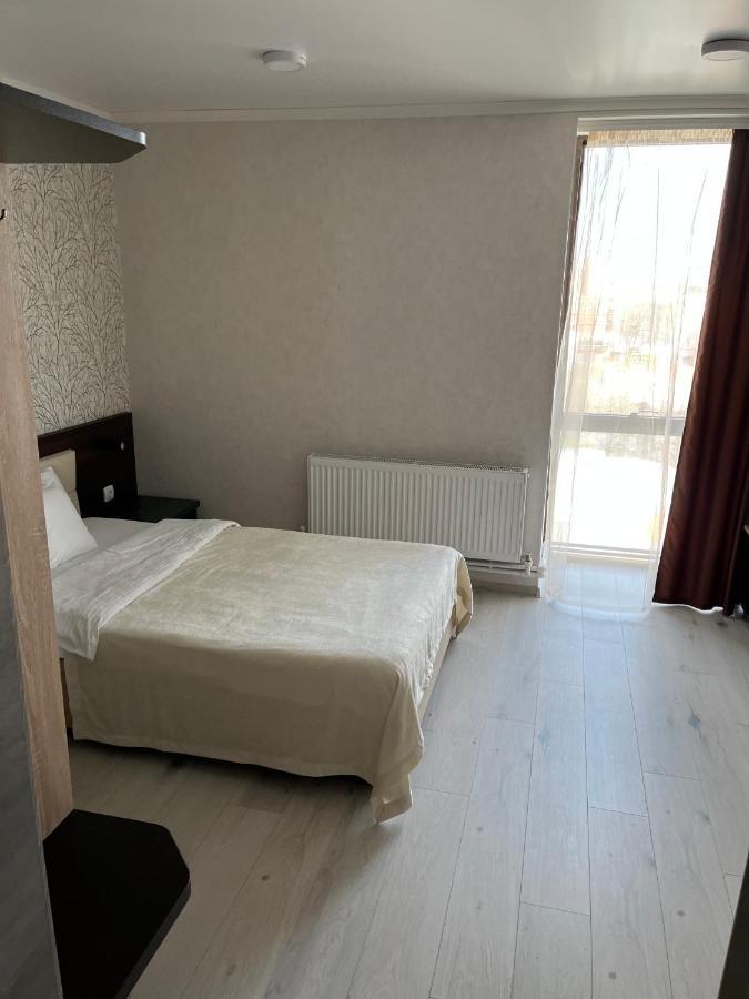 Elite Hotel Balti Eksteriør billede