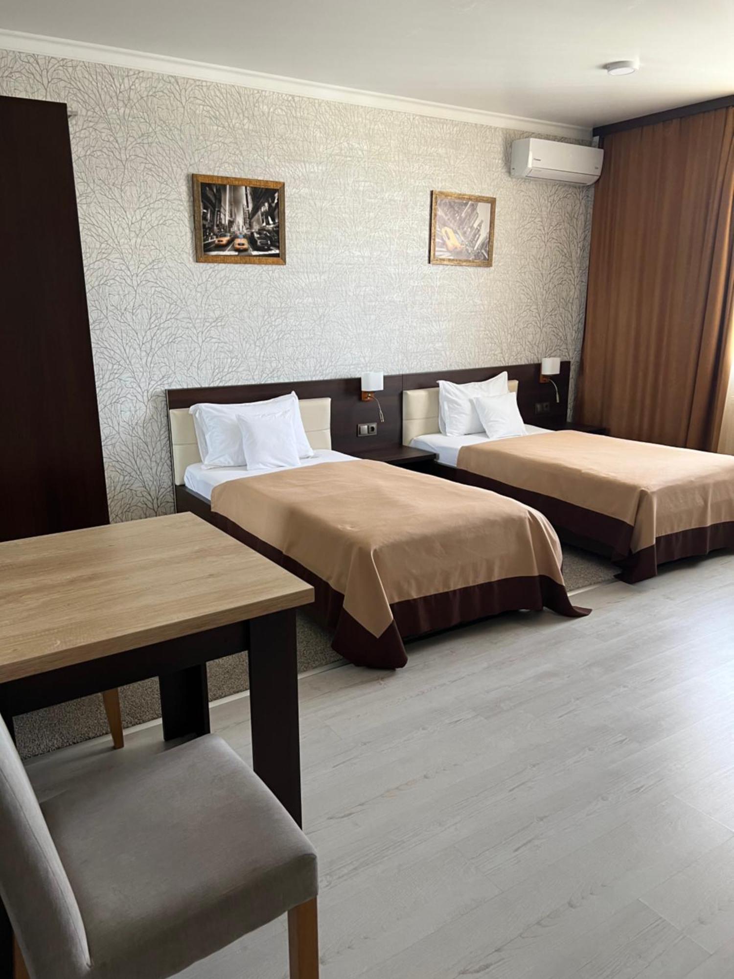Elite Hotel Balti Eksteriør billede