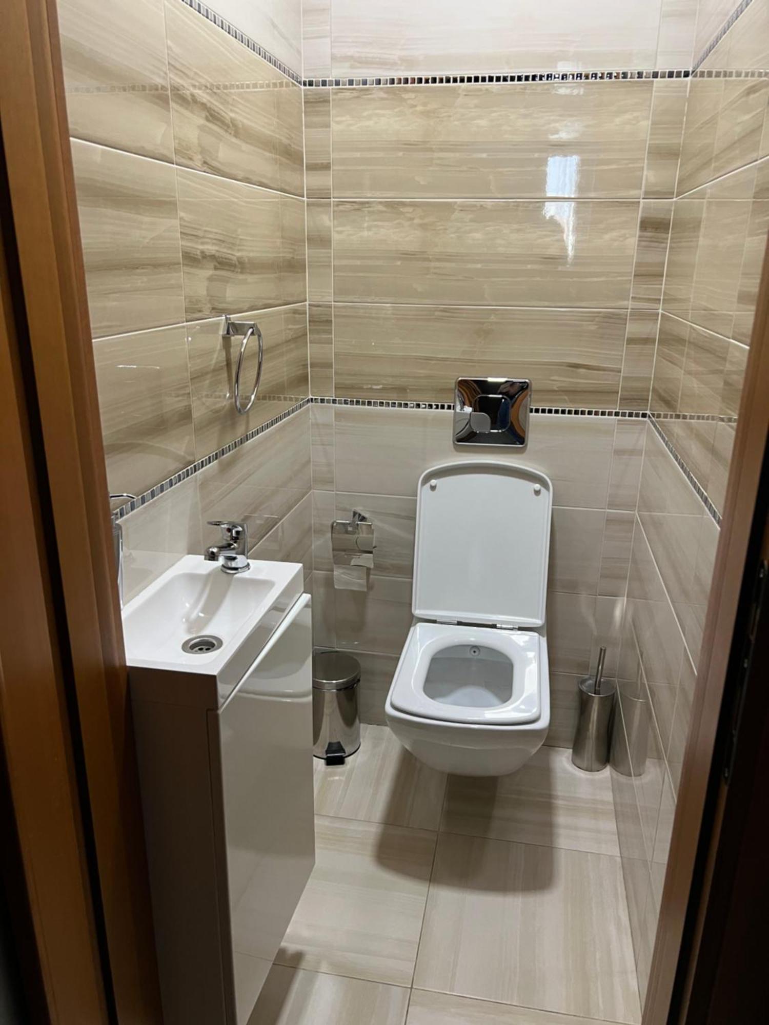 Elite Hotel Balti Eksteriør billede