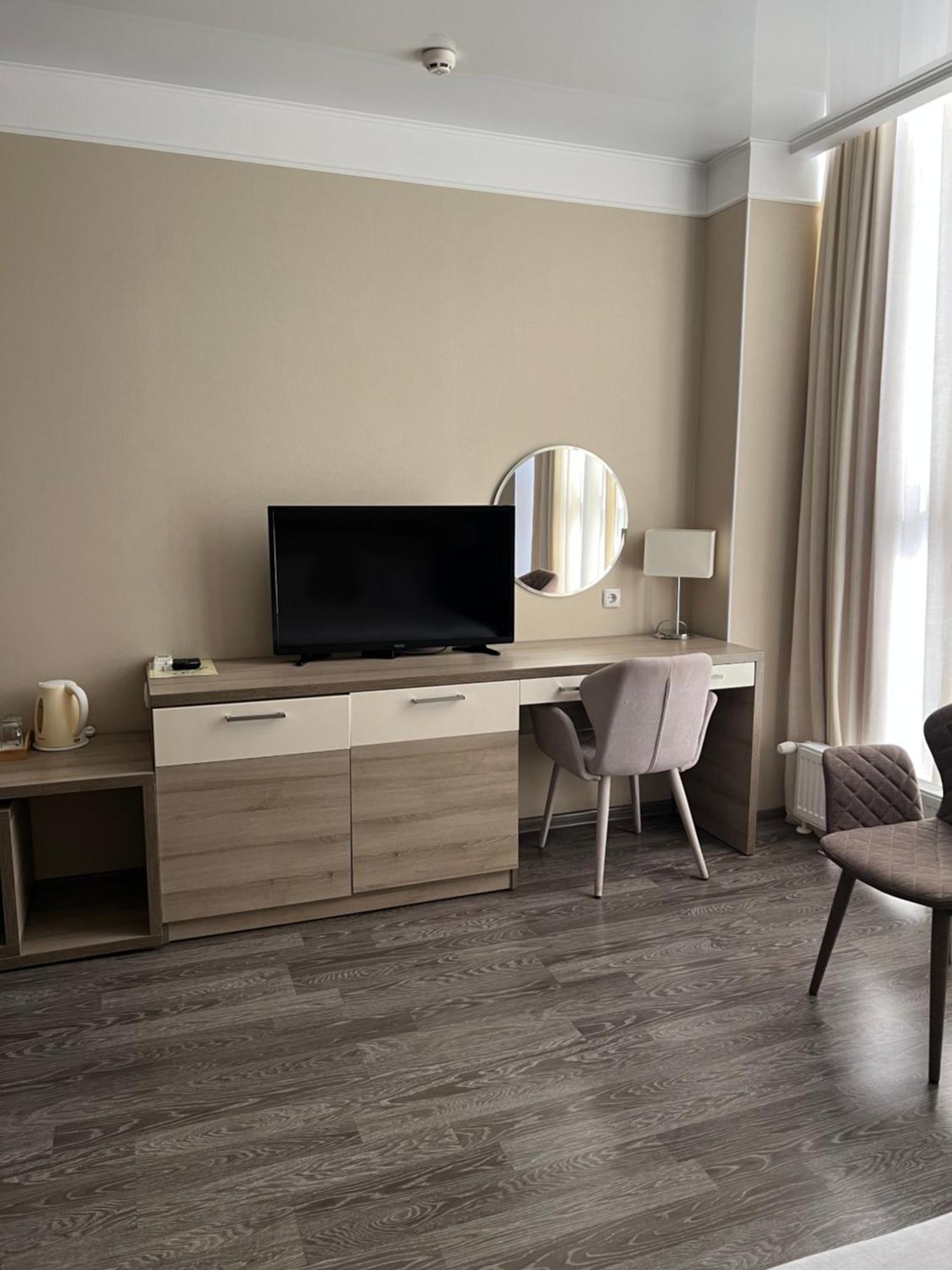 Elite Hotel Balti Eksteriør billede