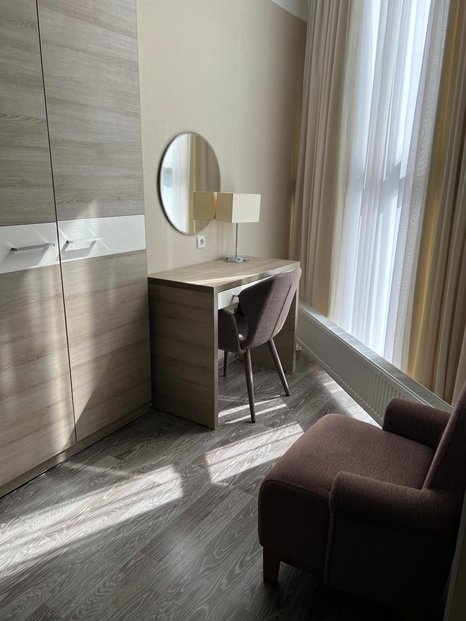 Elite Hotel Balti Eksteriør billede